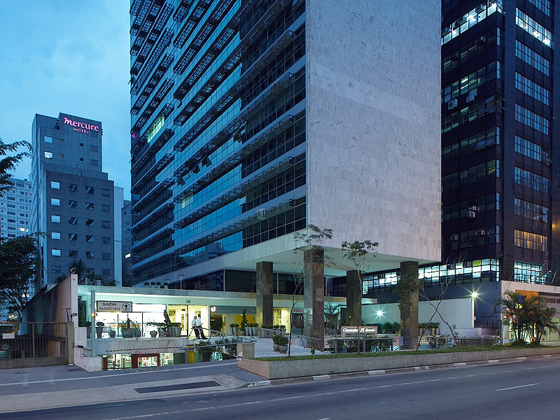 Palácio Quinta Avenida (São Paulo, 1958): Um dos mais expressivos edifícios da Avenida Paulista teve seu projeto escolhido por meio de concurso público, um dos muitos dos quais Pedro Paulo participou ao longo de sua carreira. 